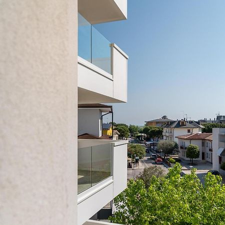 Zero5.Zero5 Apartment Lignano Sabbiadoro Bagian luar foto