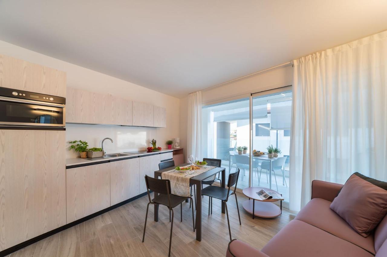 Zero5.Zero5 Apartment Lignano Sabbiadoro Bagian luar foto