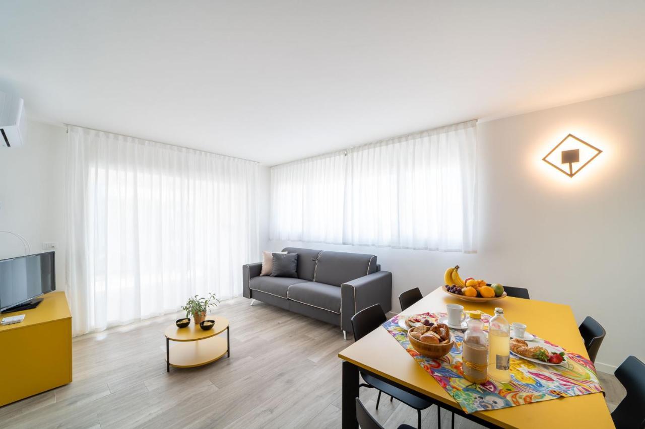 Zero5.Zero5 Apartment Lignano Sabbiadoro Bagian luar foto