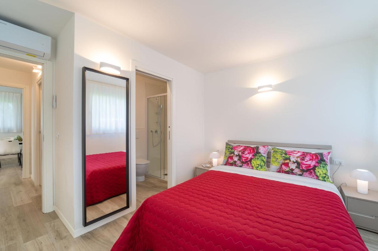 Zero5.Zero5 Apartment Lignano Sabbiadoro Bagian luar foto