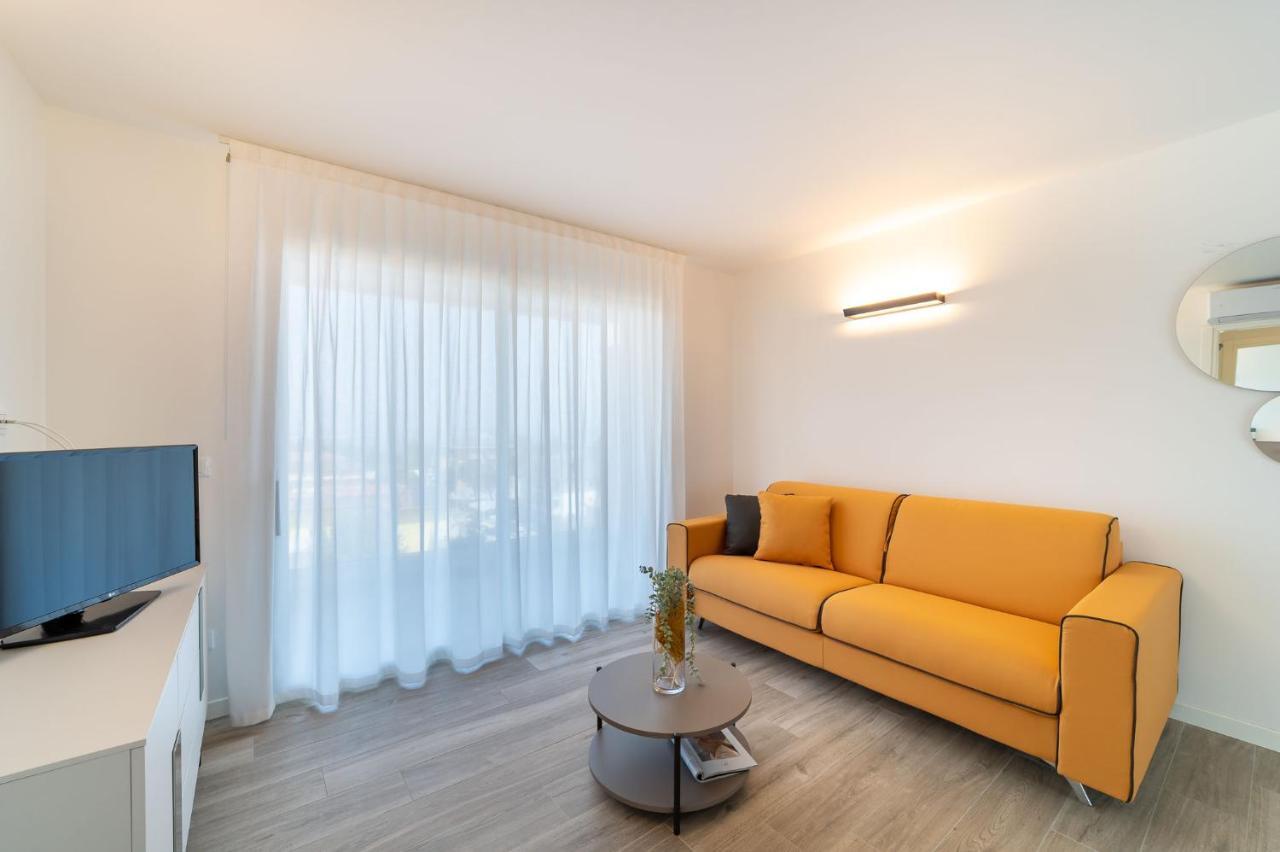 Zero5.Zero5 Apartment Lignano Sabbiadoro Bagian luar foto