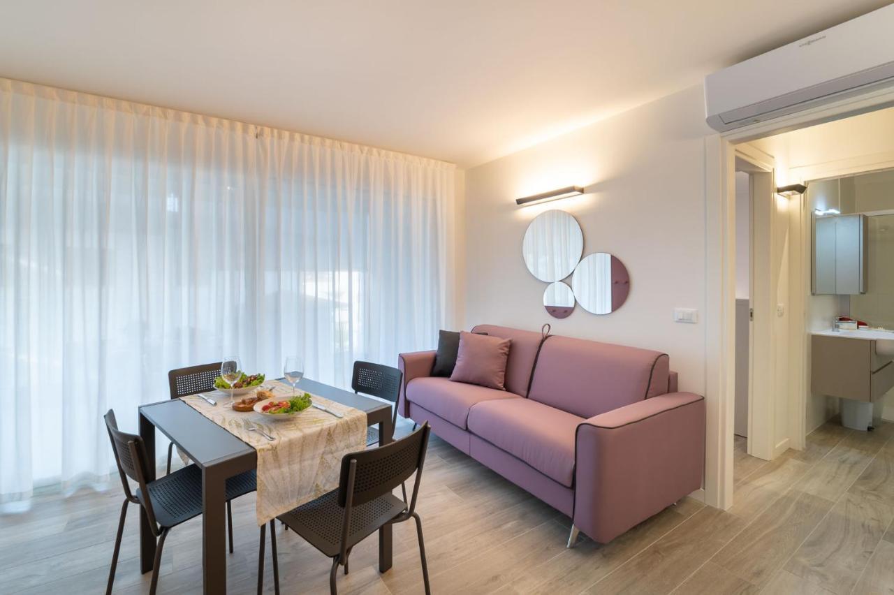 Zero5.Zero5 Apartment Lignano Sabbiadoro Bagian luar foto