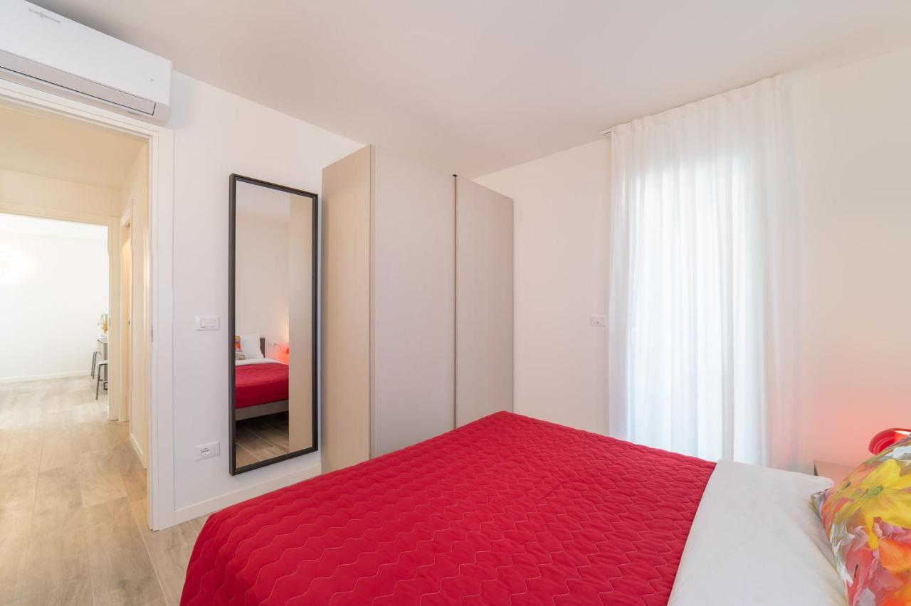Zero5.Zero5 Apartment Lignano Sabbiadoro Bagian luar foto