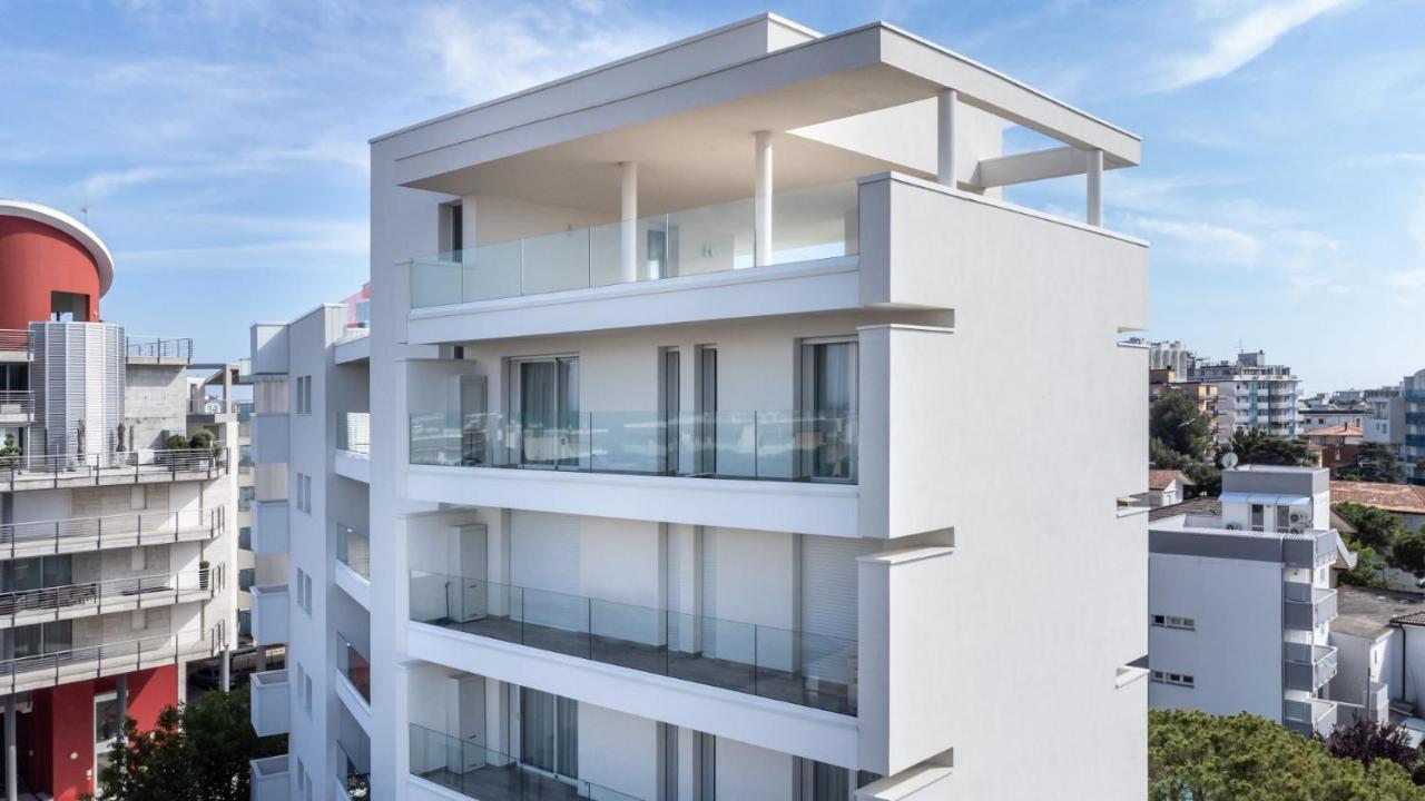 Zero5.Zero5 Apartment Lignano Sabbiadoro Bagian luar foto